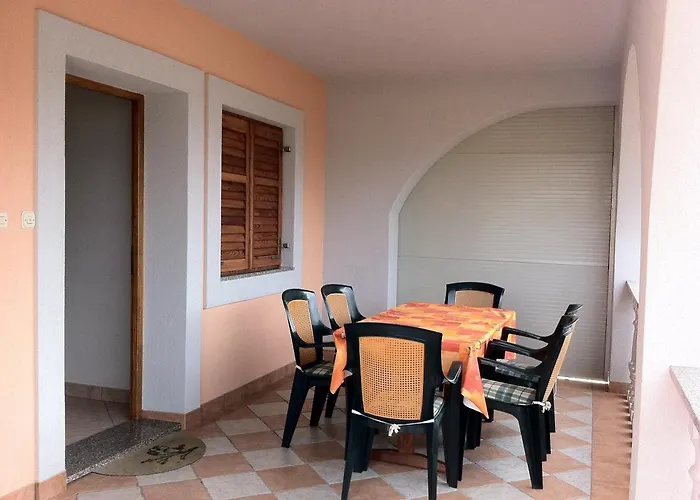 Apartments Petrovic