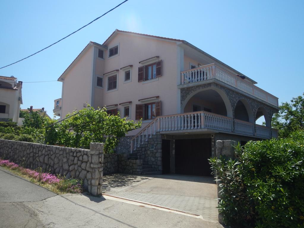 Petrovic Apartment