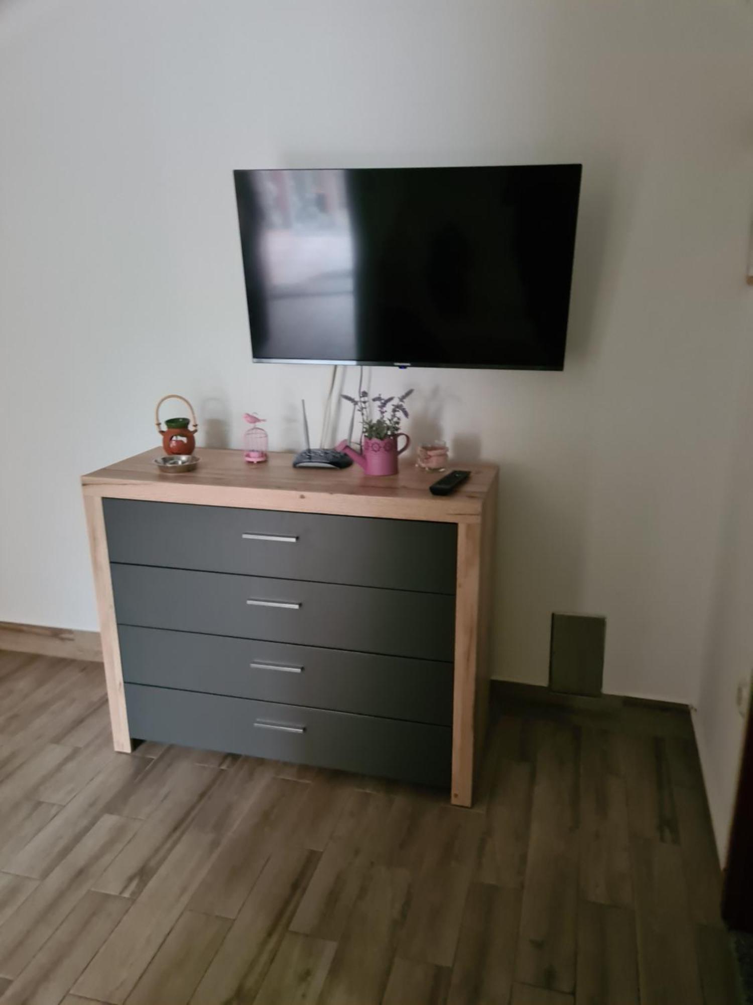 Petrovic Apartment *